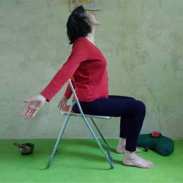 Yoga sur chaise